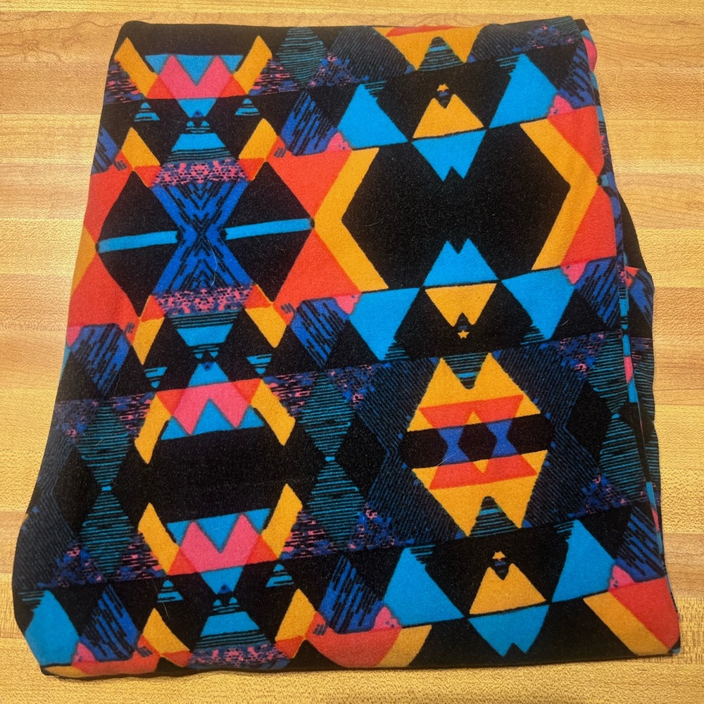 TC LulaRoe Leggings -  gently used